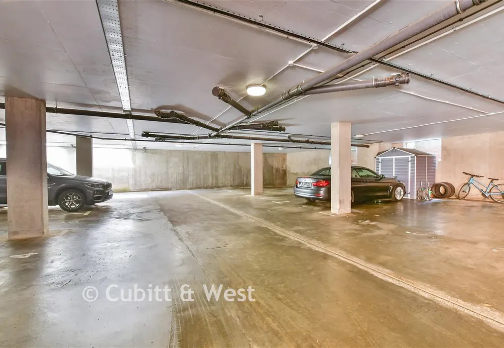 Garage - Reigate Road, Reigate, Surrey - Wards of Kent