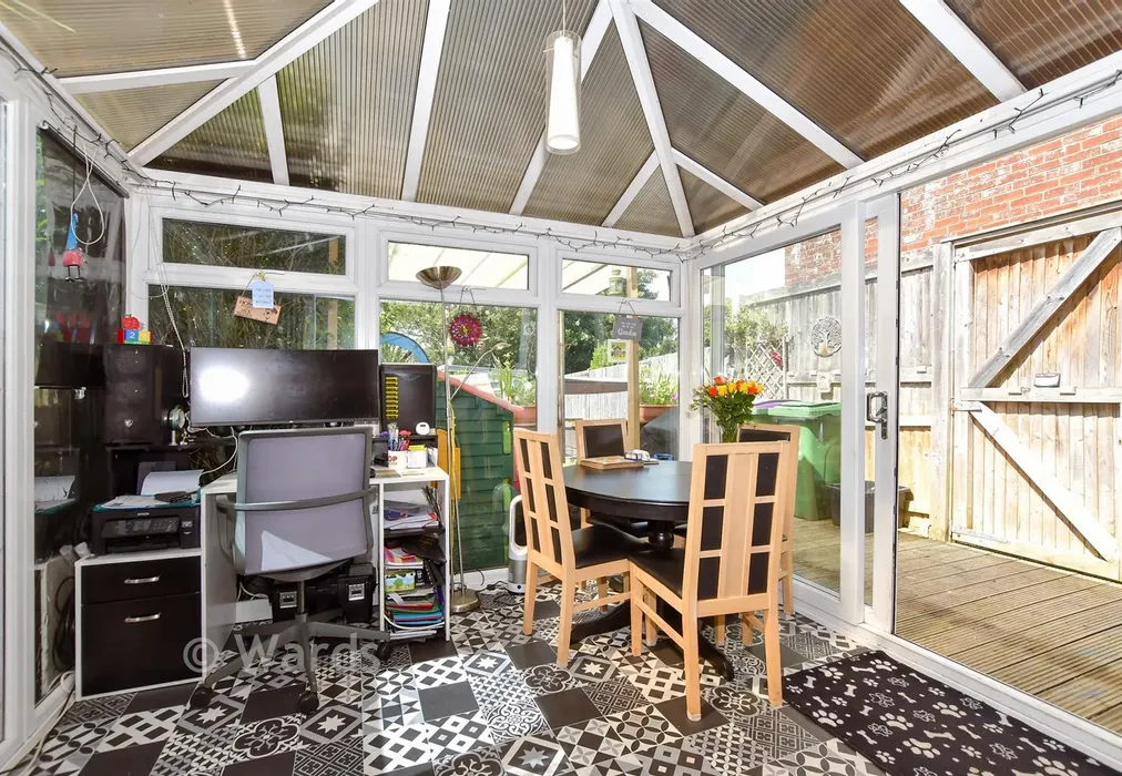 Conservatory - Dymchurch Road, Hythe, Kent - Wards of Kent