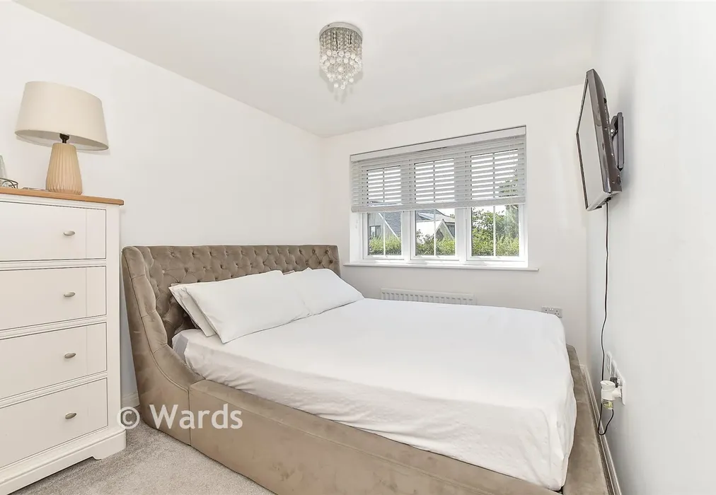 Bedroom 1 - Tyler Road, Staplehurst, Kent - Wards of Kent