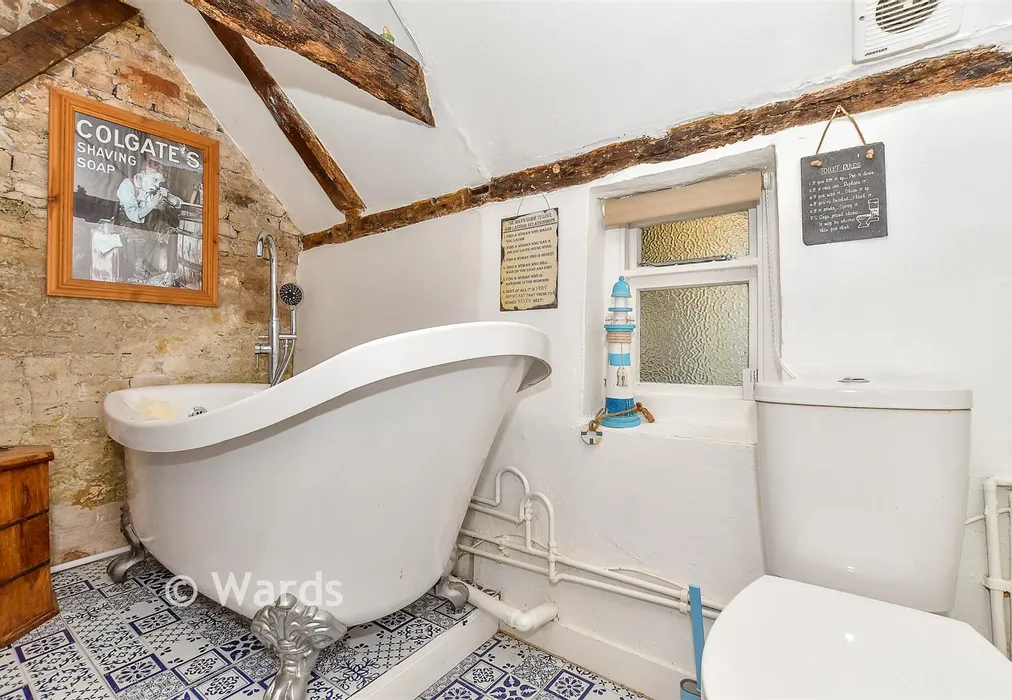 Bathroom - Station Road, Lydd, Kent - Wards of Kent