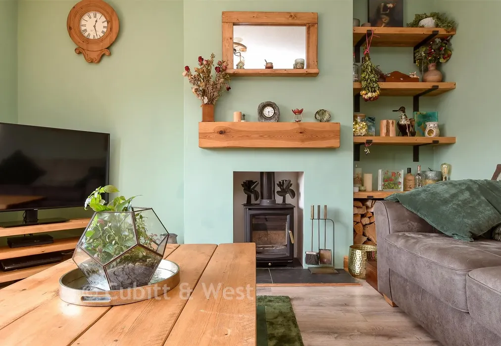 Internal Feature - Stuart Road, Reigate, Surrey - Wards of Kent