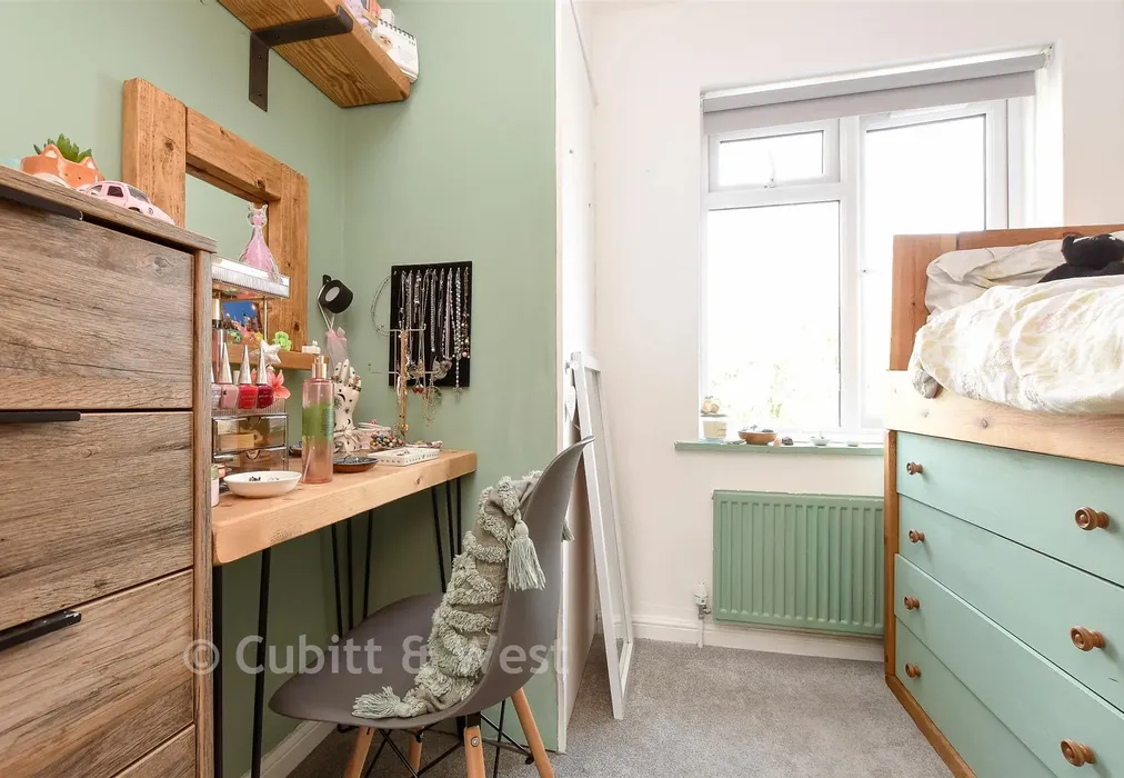 Bedroom 3 - Stuart Road, Reigate, Surrey - Wards of Kent