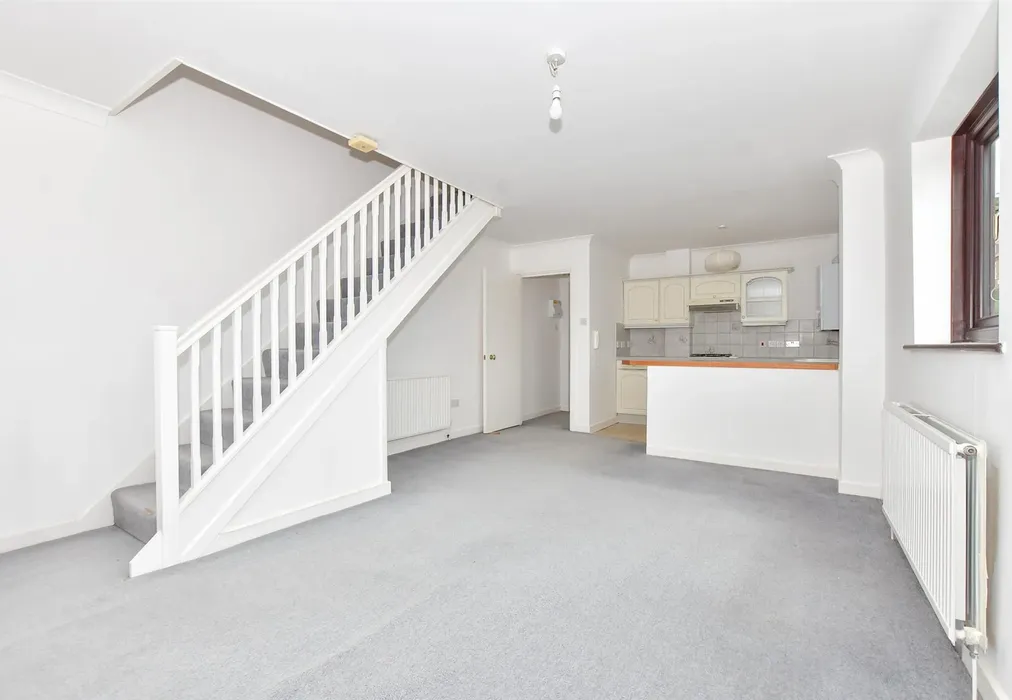 Lounge - Harold Street, Dover, Kent - Wards of Kent