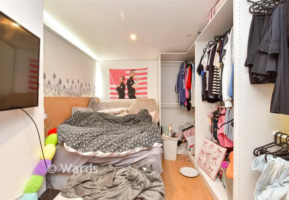 Bedroom 4 - Bleakwood Road, Chatham, Kent - Wards of Kent