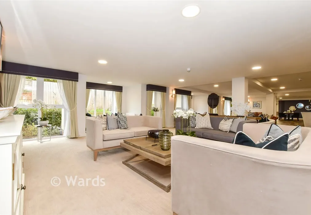 Communal Area - Elkington House, Dover, Kent - Wards of Kent