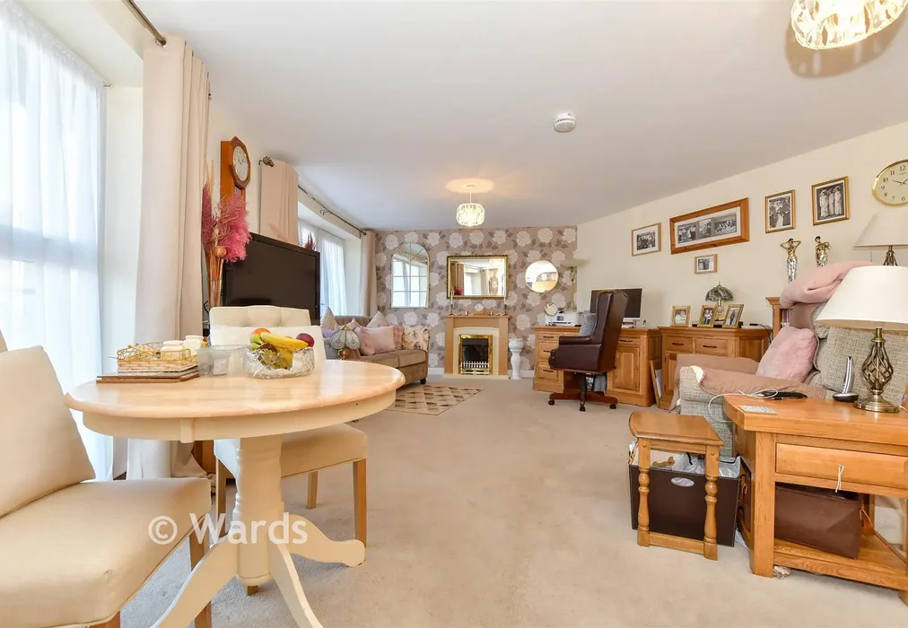 Lounge - Elkington House, Dover, Kent - Wards of Kent