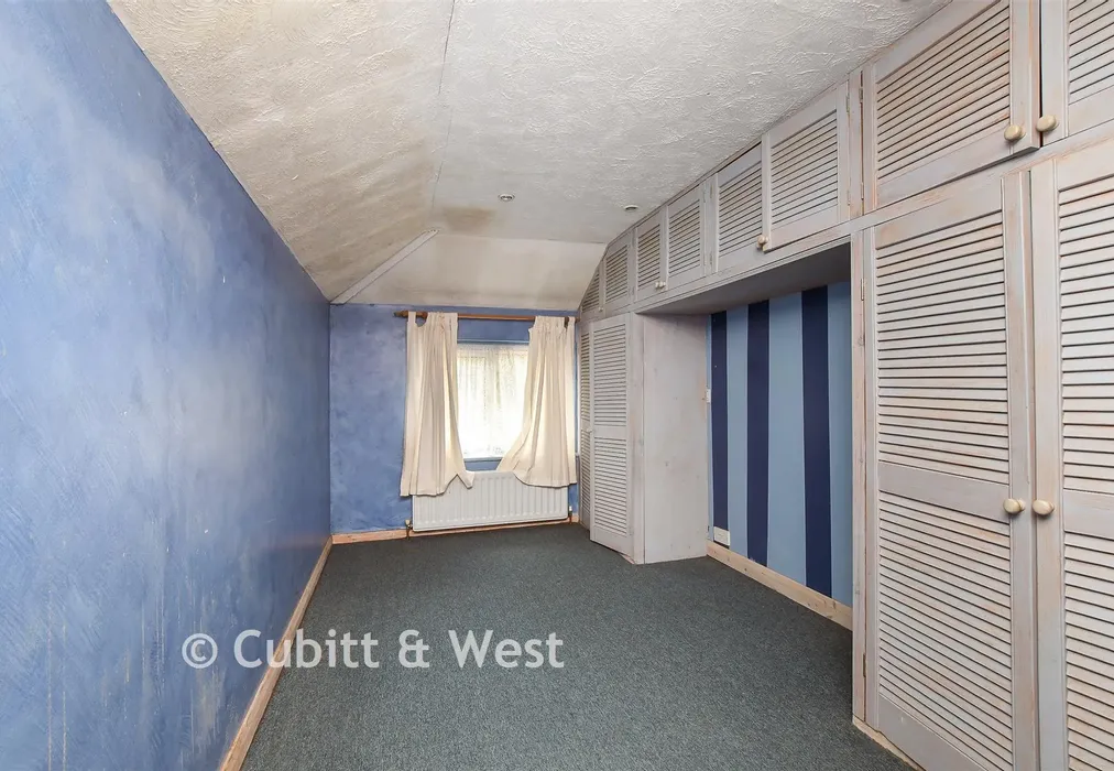Bedroom 3 - Hilltop Road, Whyteleafe, Surrey - Wards of Kent
