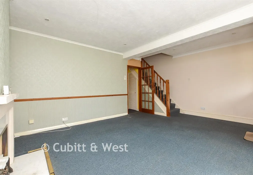 Lounge - Hilltop Road, Whyteleafe, Surrey - Wards of Kent