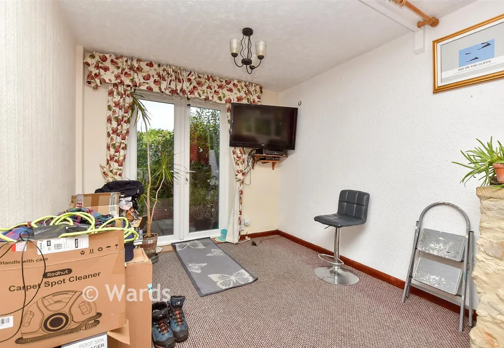 Lounge/Diner - Lion Field, Faversham, Kent - Wards of Kent