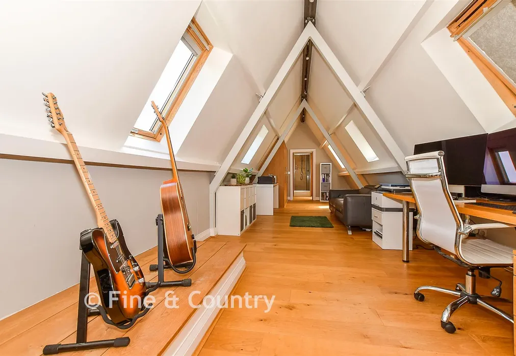 Bedroom 2 - Hartfield Road, Cowden, Edenbridge, Kent - Wards of Kent
