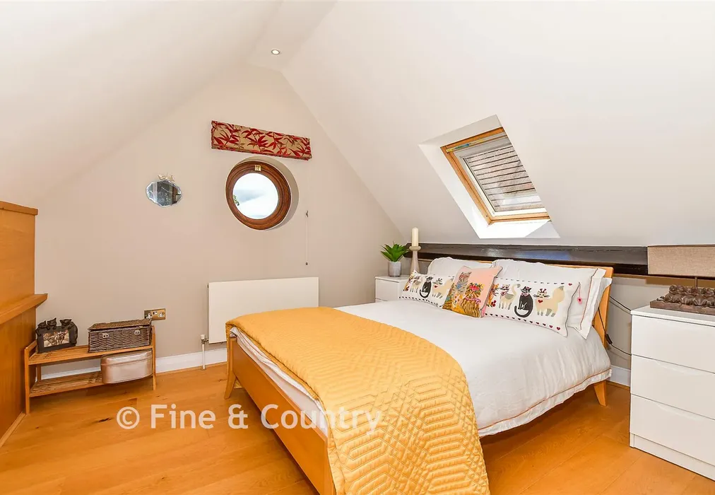 Bedroom 3 - Hartfield Road, Cowden, Edenbridge, Kent - Wards of Kent