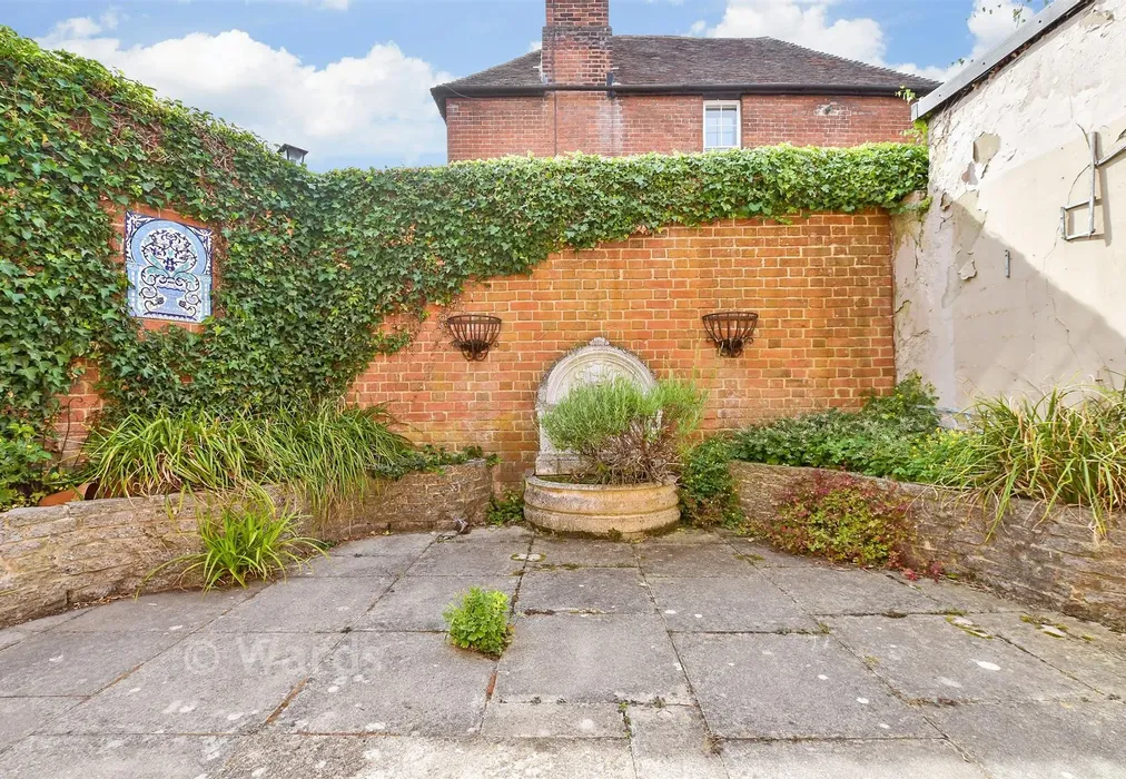 Rear Garden - Adelaide Place, Canterbury, Kent - Wards of Kent