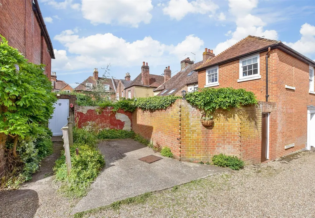 Driveway/Parking - Adelaide Place, Canterbury, Kent - Wards of Kent