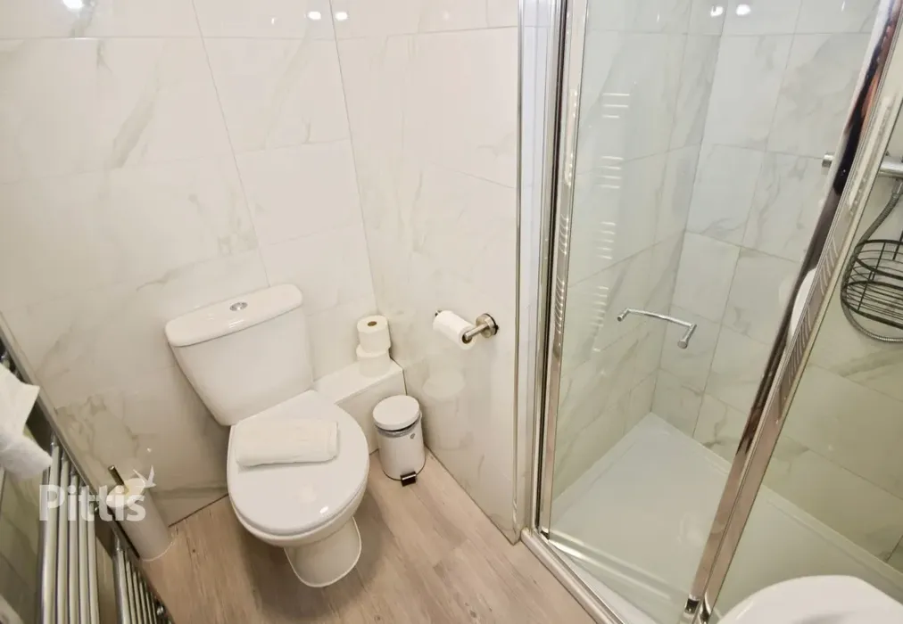  - Fairfield Gardens Sandown PO36 - Wards of Kent