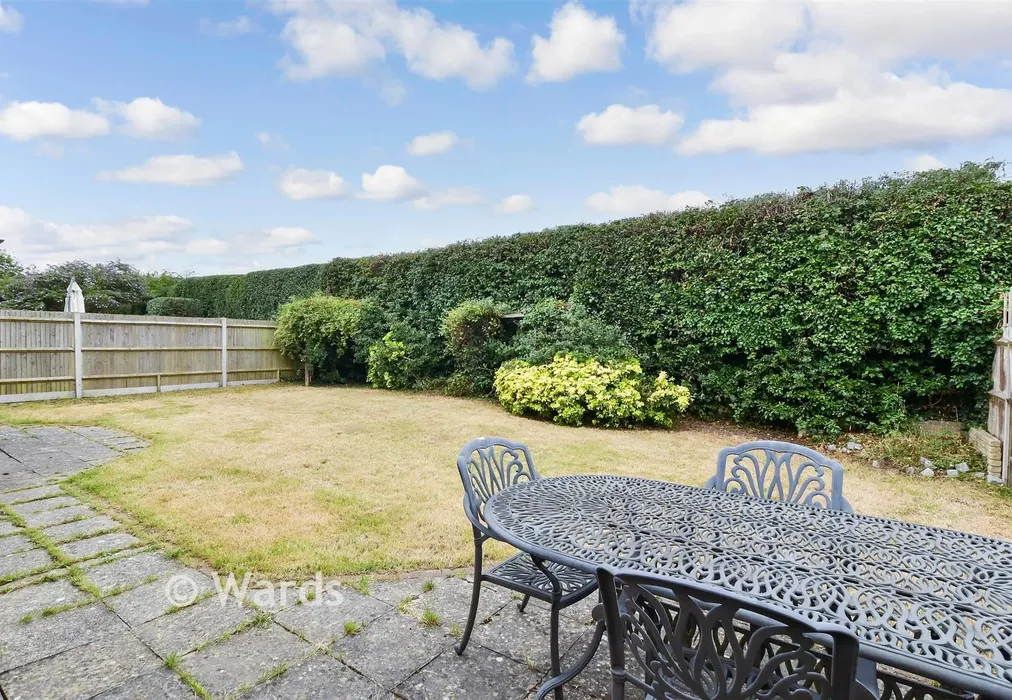 Rear Garden - Carmans Close, Loose, Kent - Wards of Kent