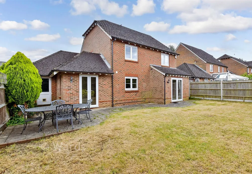 Rear Elevation - Carmans Close, Loose, Kent - Wards of Kent