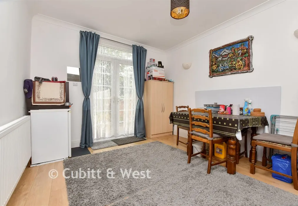 Dining Area - Greenside Road, Croydon, Surrey - Wards of Kent