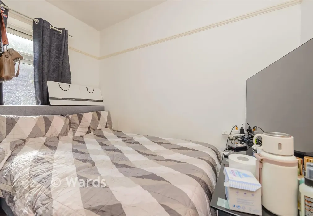 Bedroom 3 - St. Leonard's Avenue, Chatham, Kent - Wards of Kent