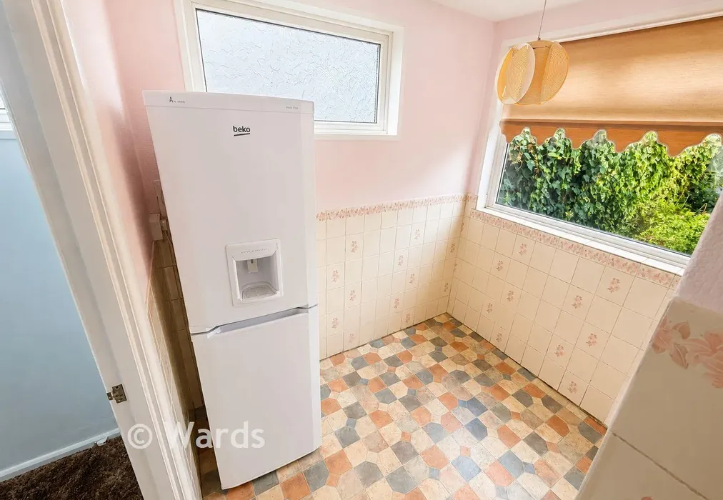Kitchen - Oakmere Road, London - Wards of Kent