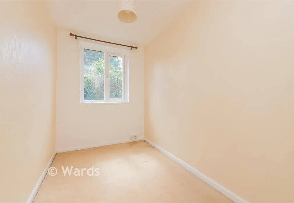 Bedroom 4 - Oakmere Road, London - Wards of Kent