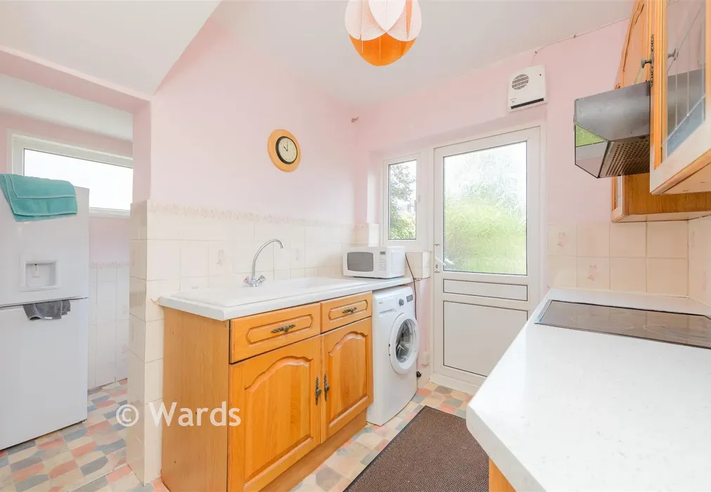 Kitchen - Oakmere Road, London - Wards of Kent