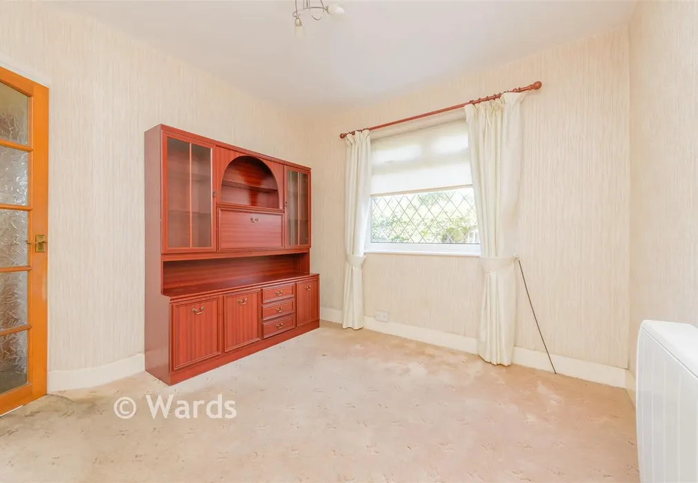 Dining Area - Oakmere Road, London - Wards of Kent