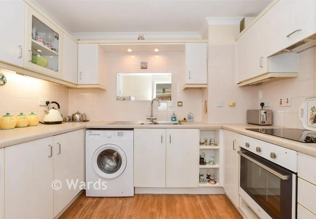 Kitchen - Ranelagh Road, Deal, Kent - Wards of Kent
