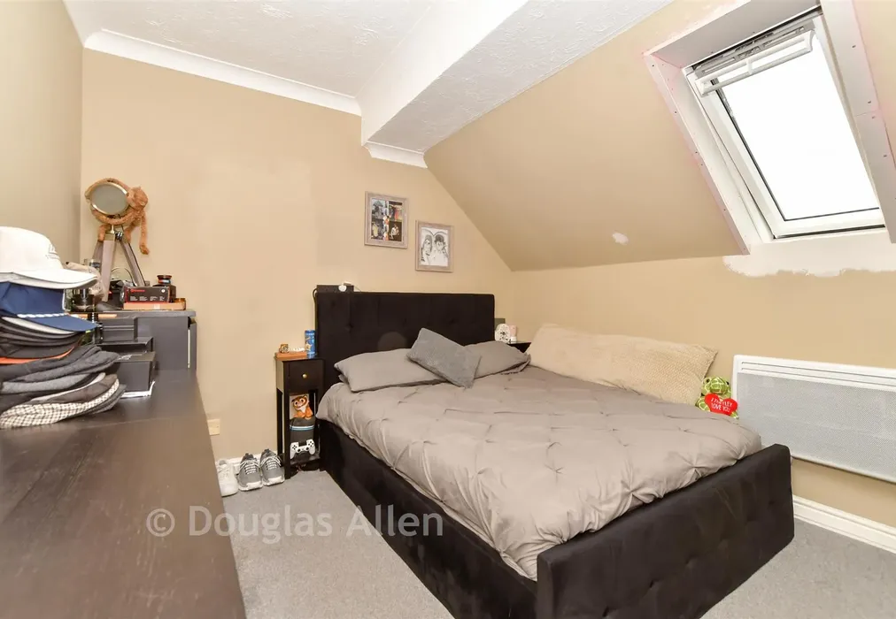 Bedroom 1 - Northampton Grove, Langdon Hills, Basildon, Essex - Wards of Kent