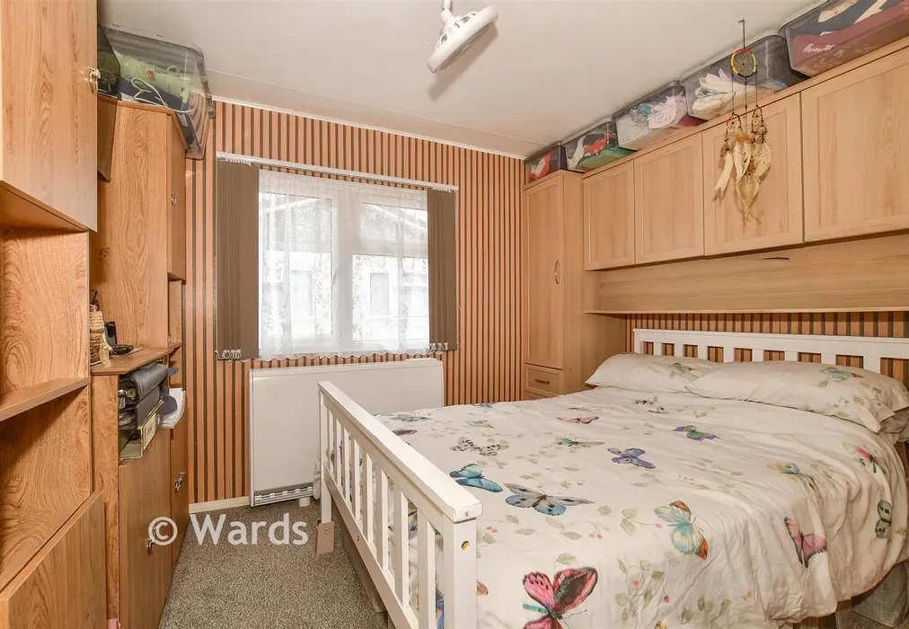 Bedroom - Bluebell Woods Park, Broad Oak, Canterbury, Kent - Wards of Kent