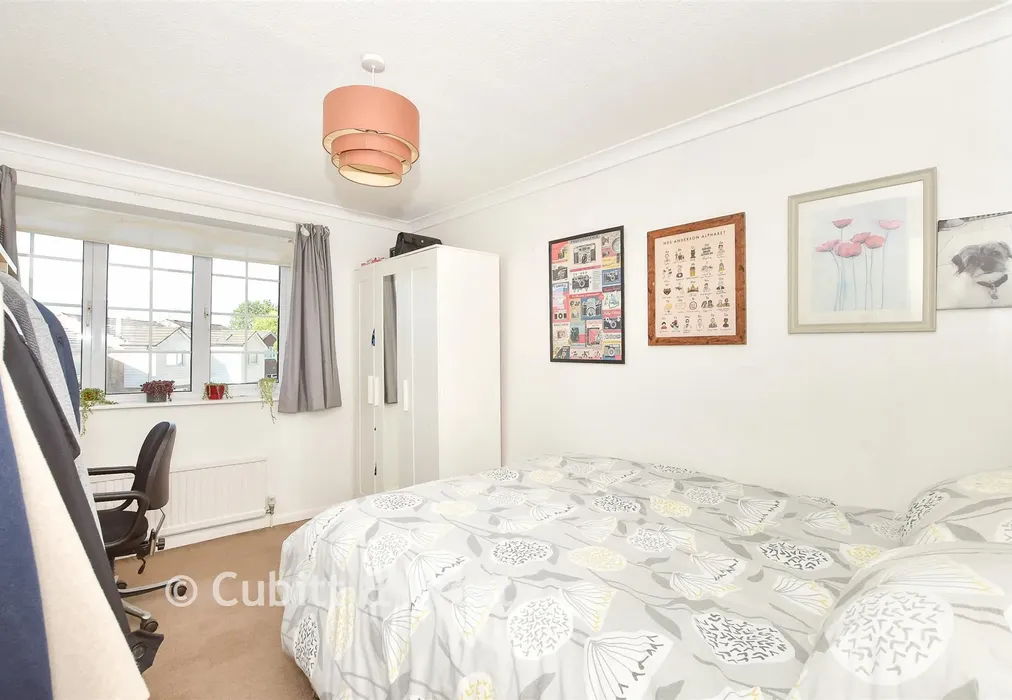 Bedroom 2 - Burleigh Way, Crawley Down, West Sussex - Wards of Kent