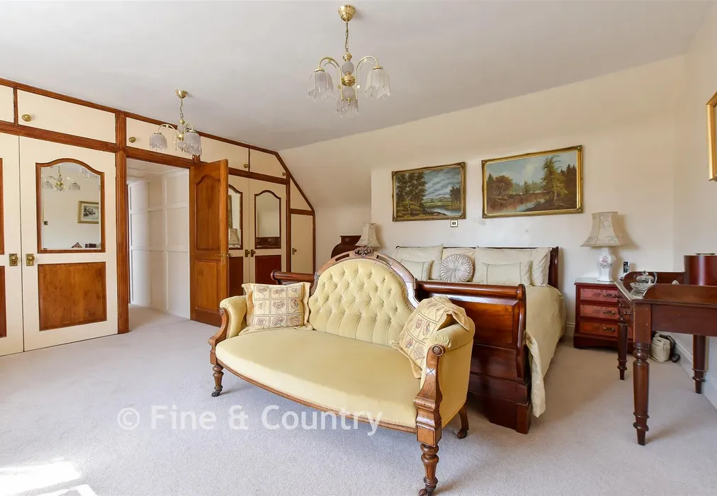 Internal Lifestyle Photograph - Manor Road, Shanklin, Isle of Wight - Wards of Kent