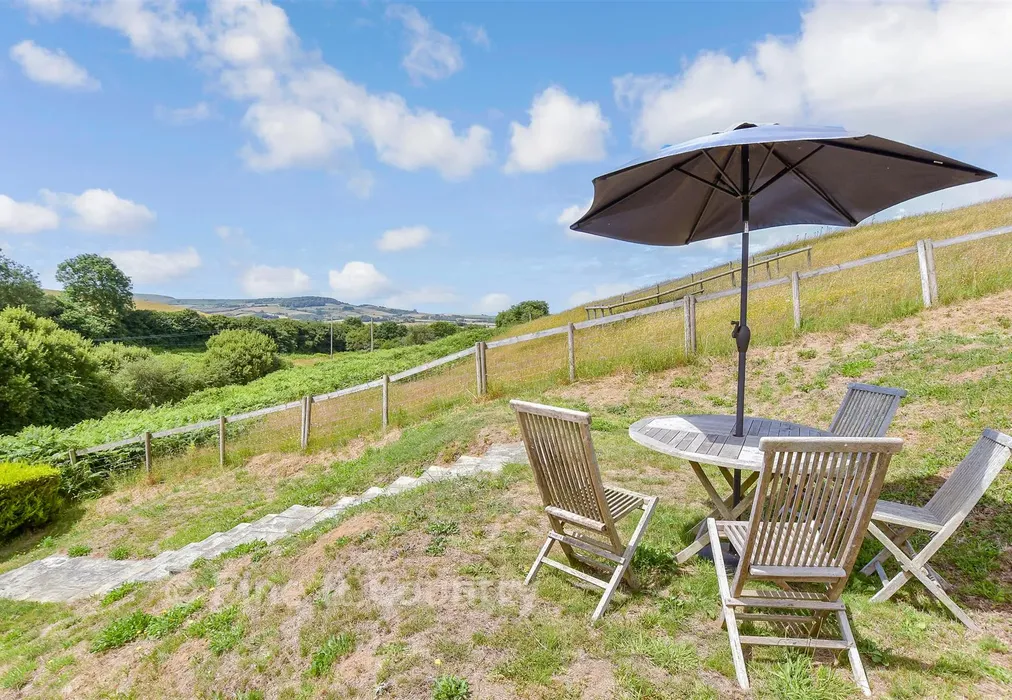 External Lifestyle Photograph - Sheepwash Lane, Godshill, Isle of Wight - Wards of Kent