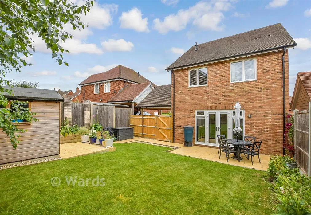 Rear Elevation - Pearson Meadow, Maidstone, Kent - Wards of Kent