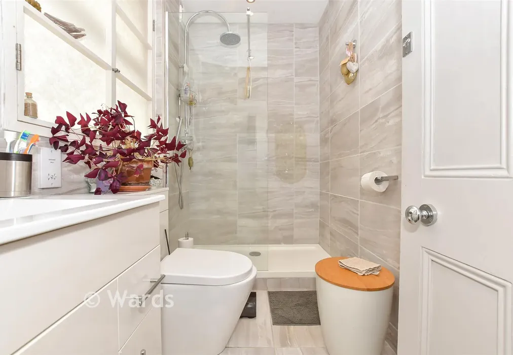Shower Room - London Road, Deal, Kent - Wards of Kent