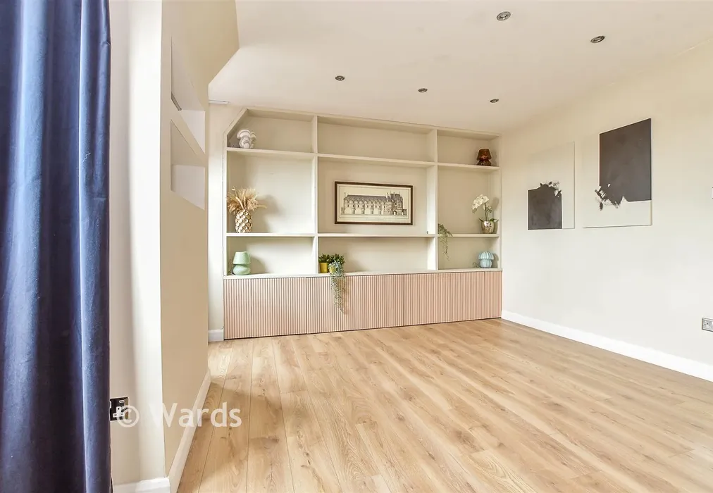 Lounge - Church Road, Paddock Wood, Tonbridge, Kent - Wards of Kent
