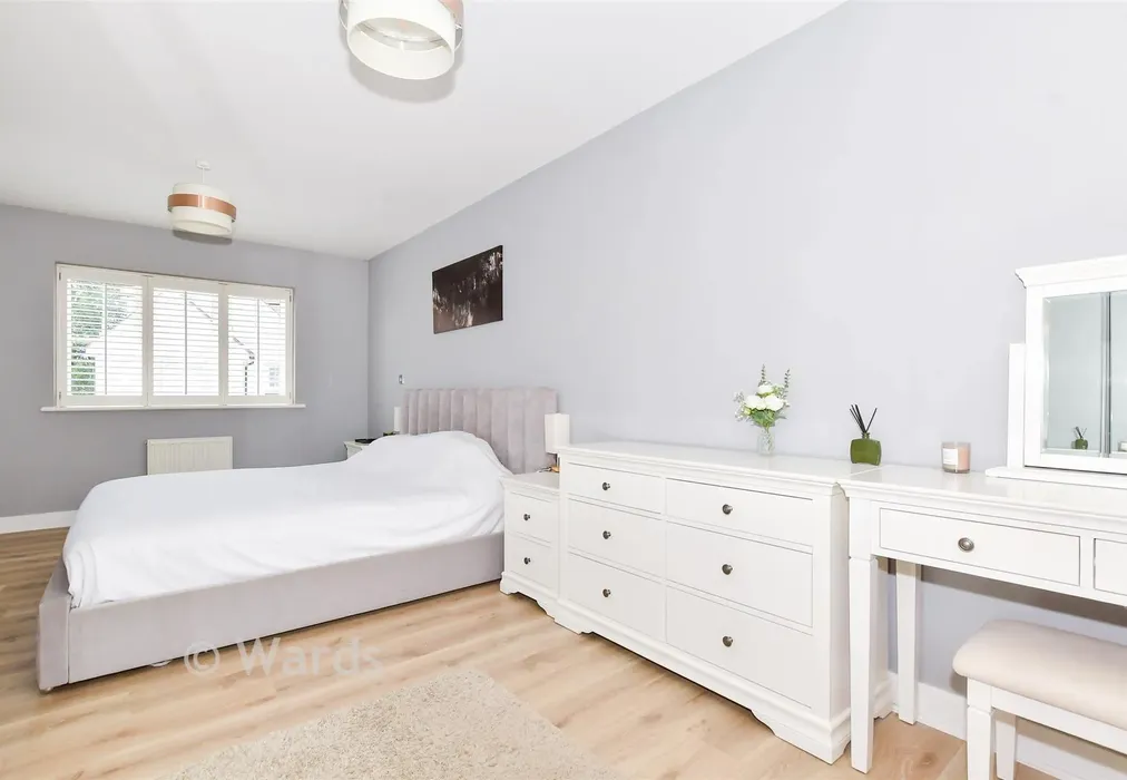 Bedroom 1 - Leonard Gould Way, Loose, Maidstone, Kent - Wards of Kent