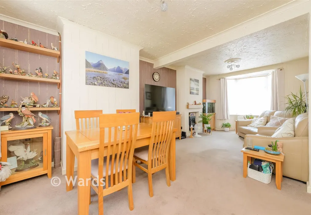 Lounge/Diner - Alford Road, Erith, Kent - Wards of Kent