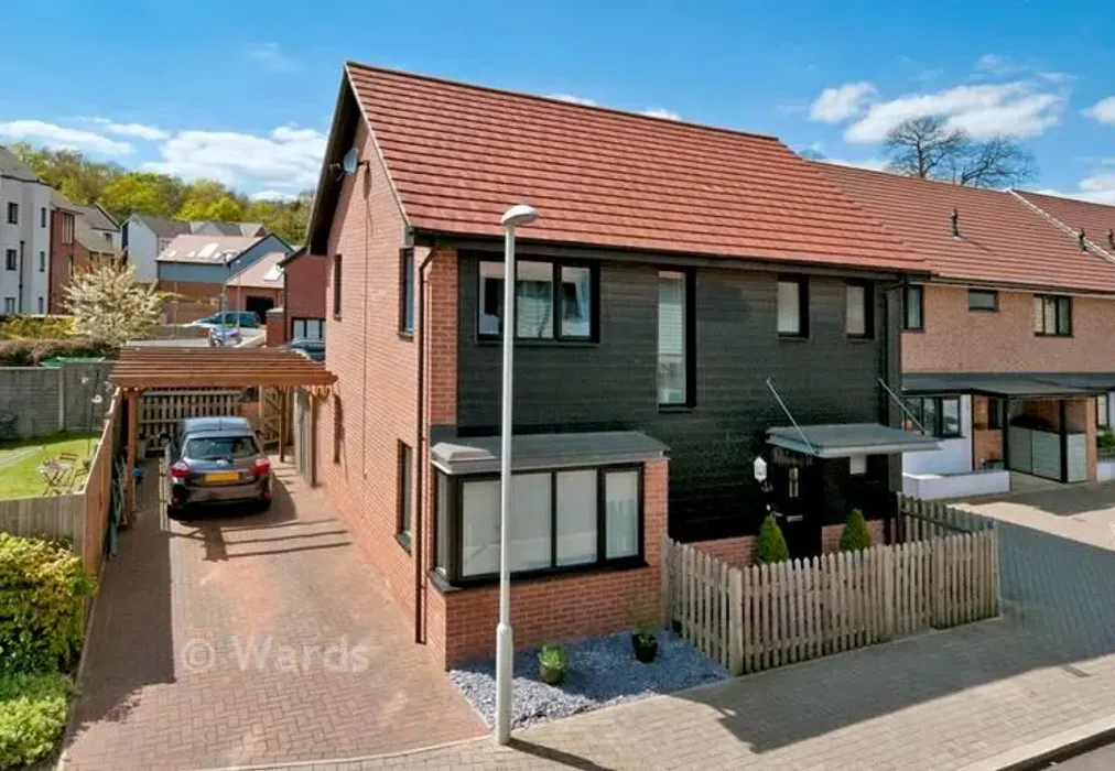 Front - Beadsman Crescent, West Malling, Kent - Wards of Kent