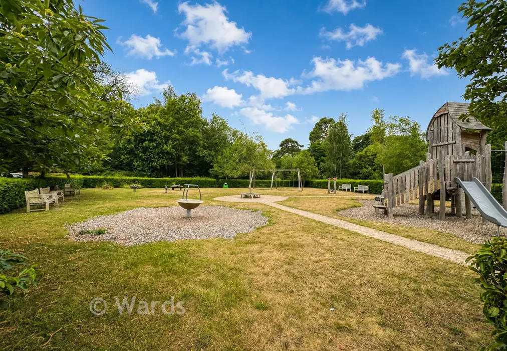 Lifestyle Park - Beadsman Crescent, West Malling, Kent - Wards of Kent