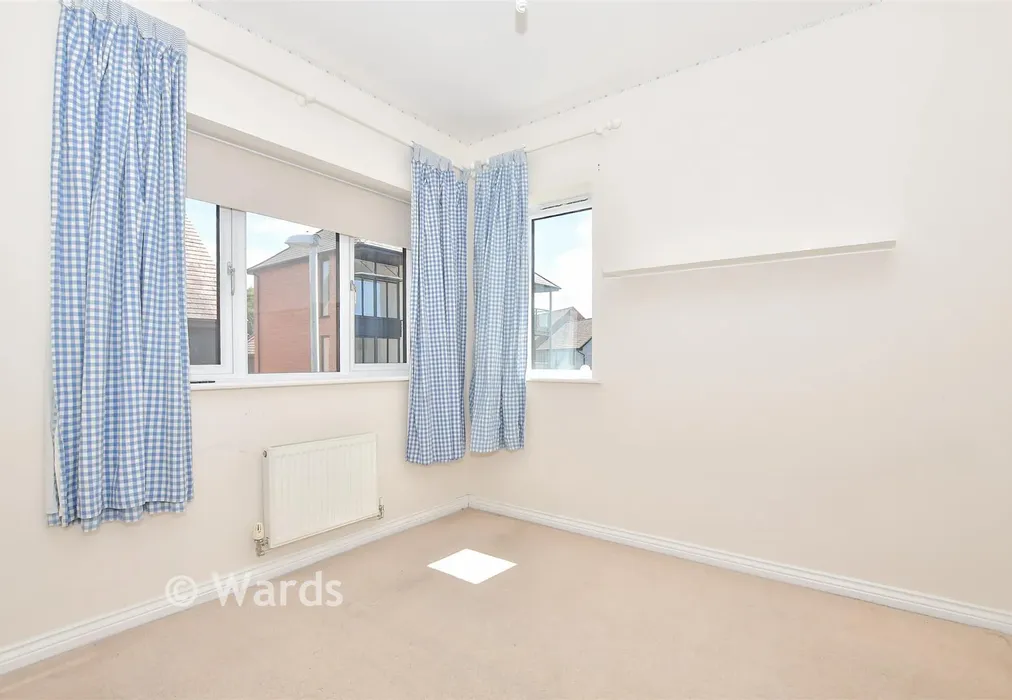 Bedroom 3 - Beadsman Crescent, West Malling, Kent - Wards of Kent