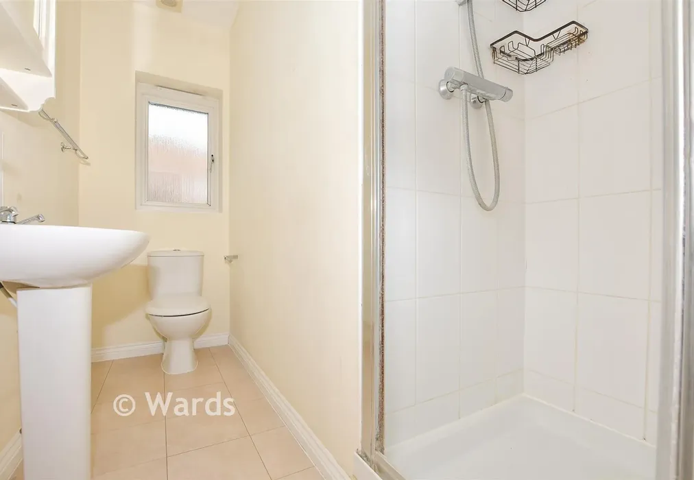 En-Suite Shower Room - Beadsman Crescent, West Malling, Kent - Wards of Kent