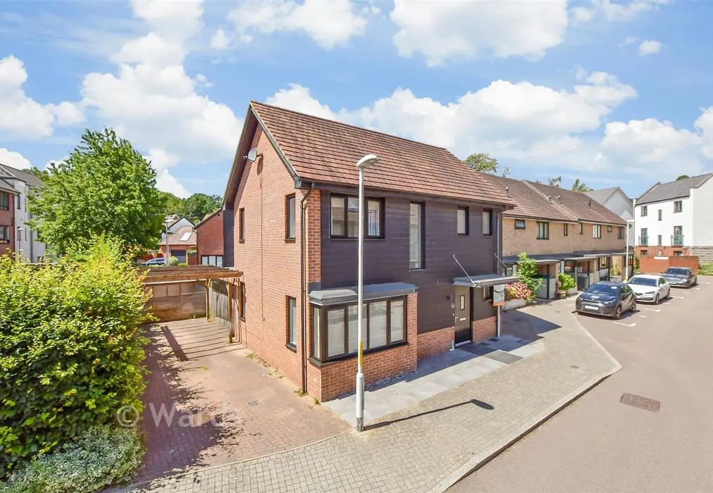 Front - Beadsman Crescent, West Malling, Kent - Wards of Kent