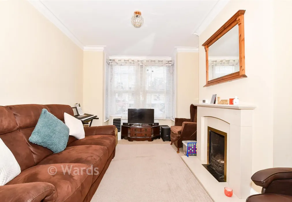 Lounge - Tonbridge Road, Maidstone, Kent - Wards of Kent
