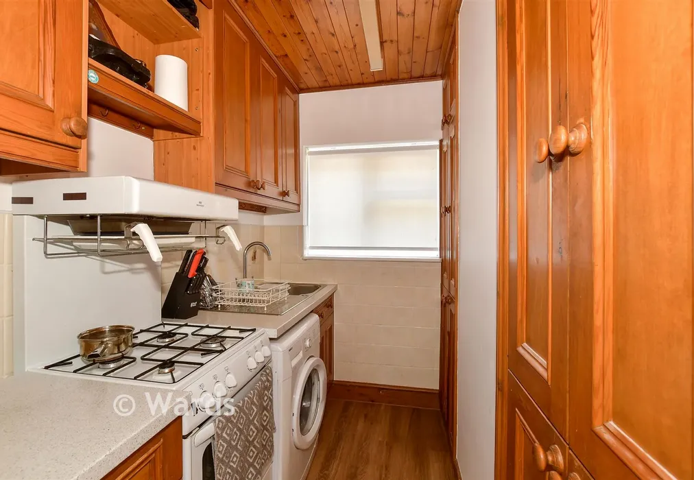 Kitchen - Sturry Road, Canterbury, Kent - Wards of Kent