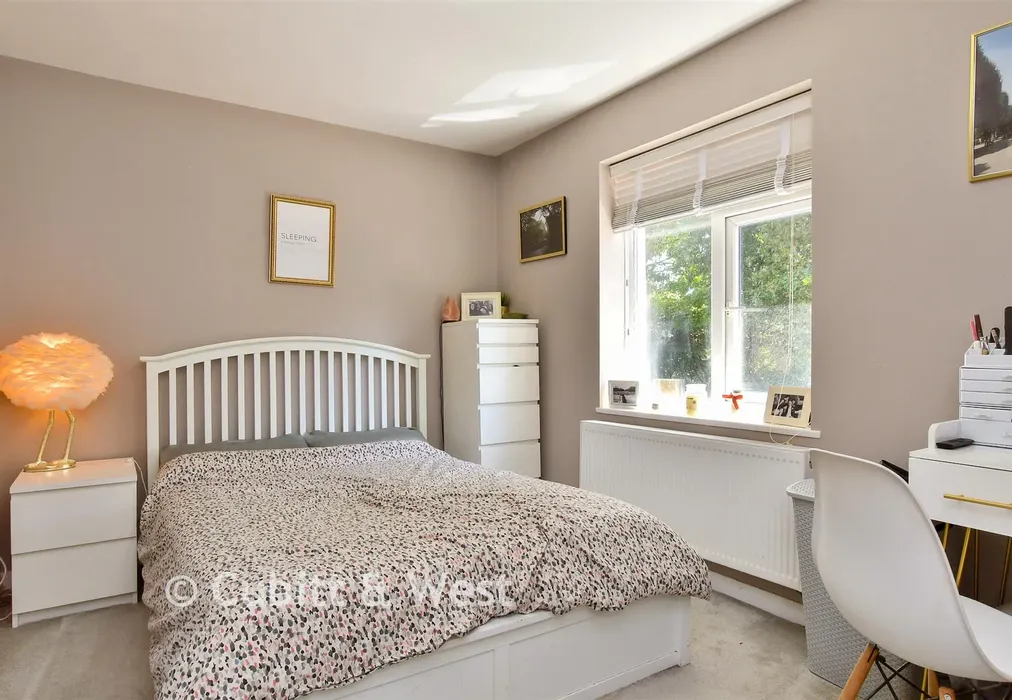 Bedroom 2 - Springfield Gardens, Worthing, West Sussex - Wards of Kent