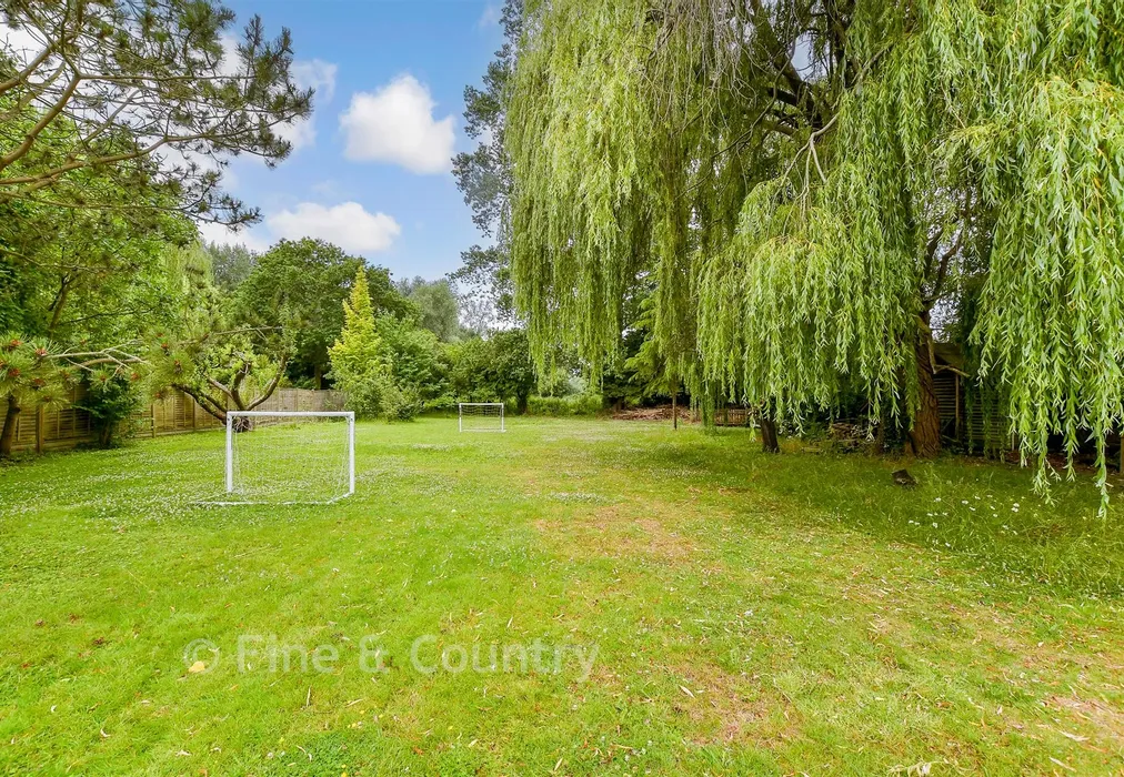 Rear Garden - Fordwich Road, Sturry, Canterbury, Kent - Wards of Kent