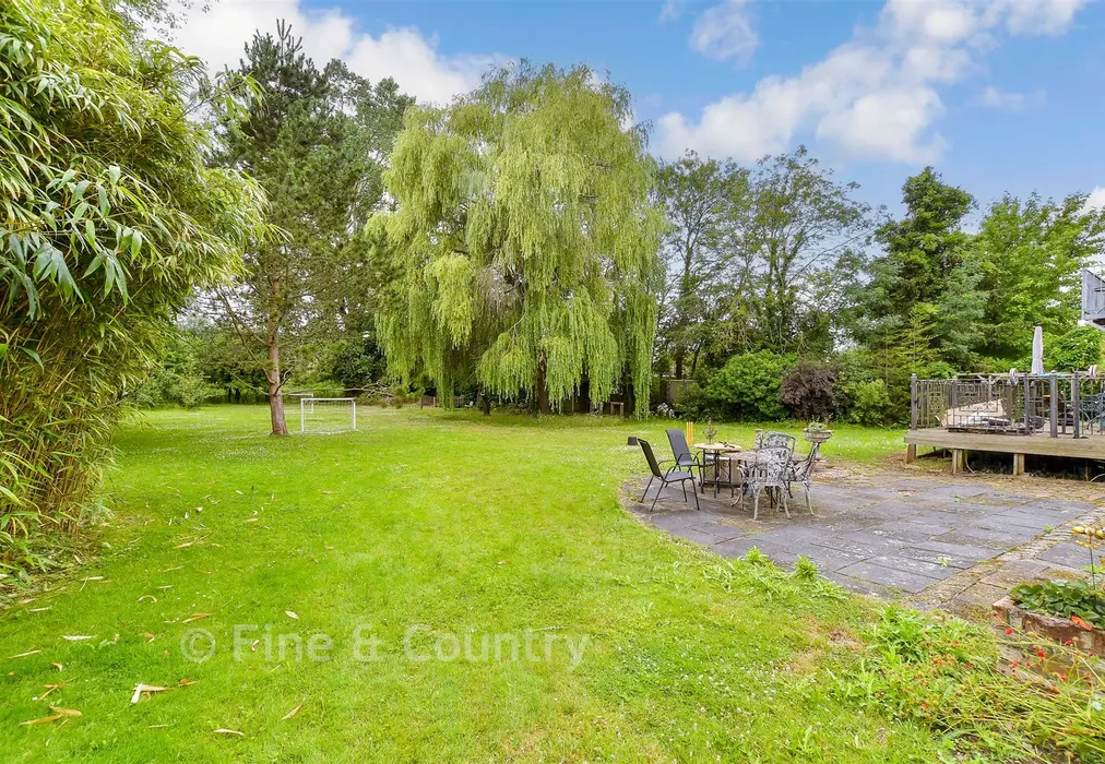 Rear Garden - Fordwich Road, Sturry, Canterbury, Kent - Wards of Kent