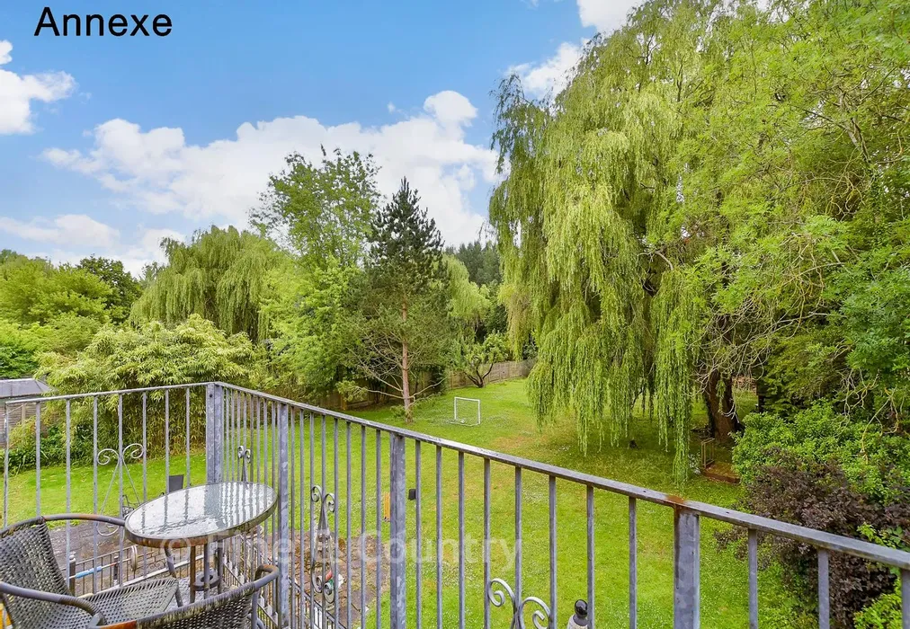 Rear Garden - Fordwich Road, Sturry, Canterbury, Kent - Wards of Kent