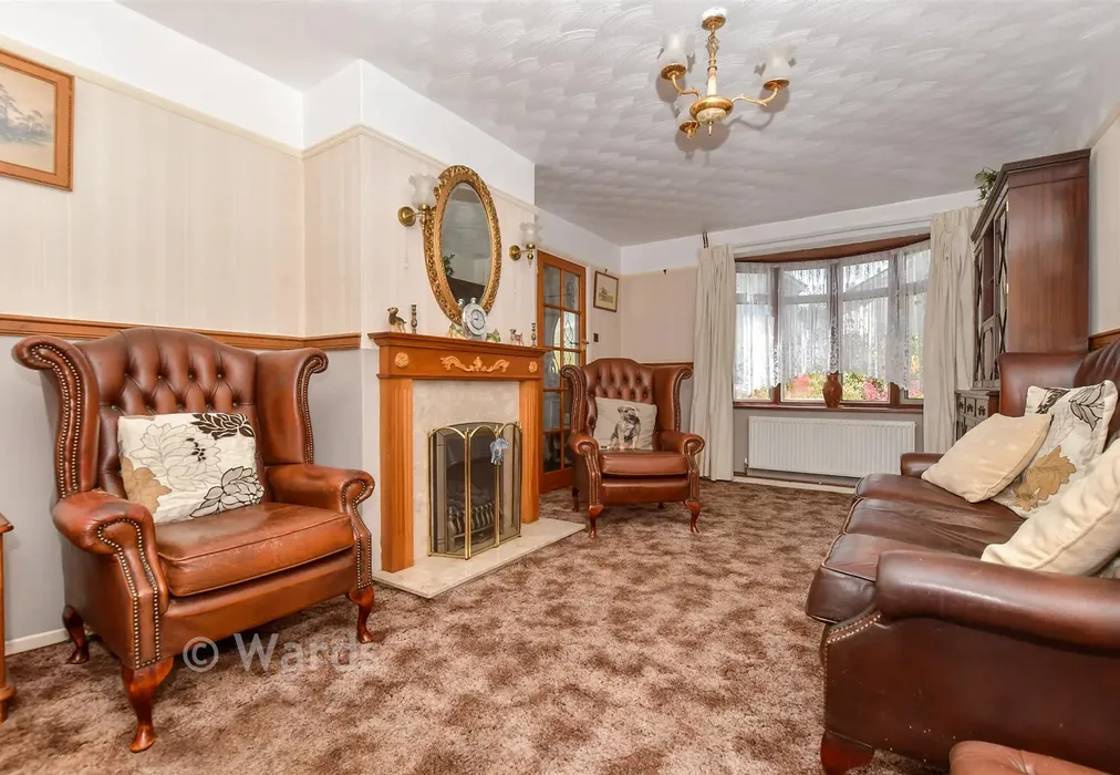 Lounge - Churchill Avenue, Walmer, Kent - Wards of Kent