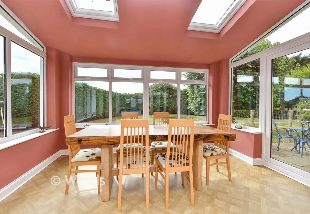 Garden Room - Harty Ferry Road, Leysdown, Sheerness, Kent - Wards of Kent